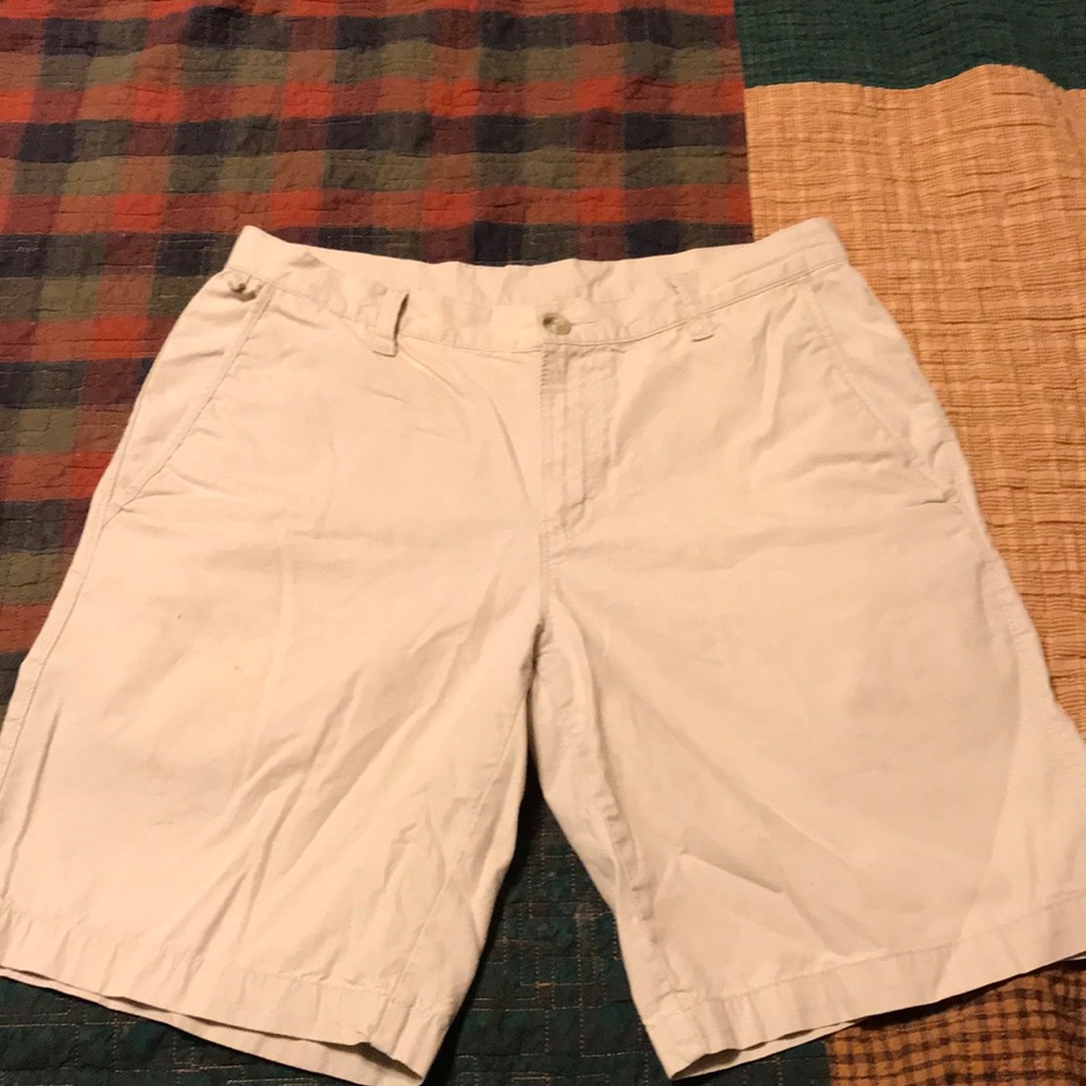 Columbia khaki shorts